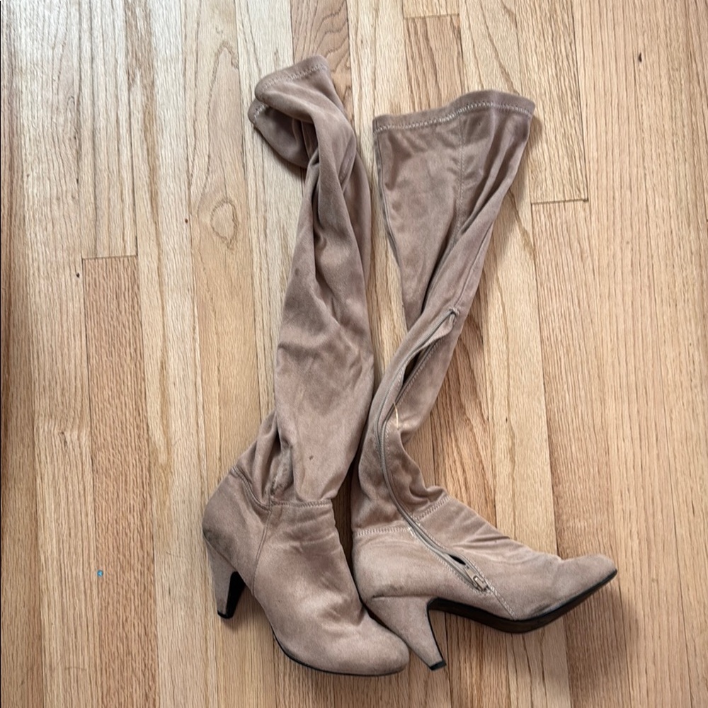 Qupid Tan Boots Over the Knee Suede